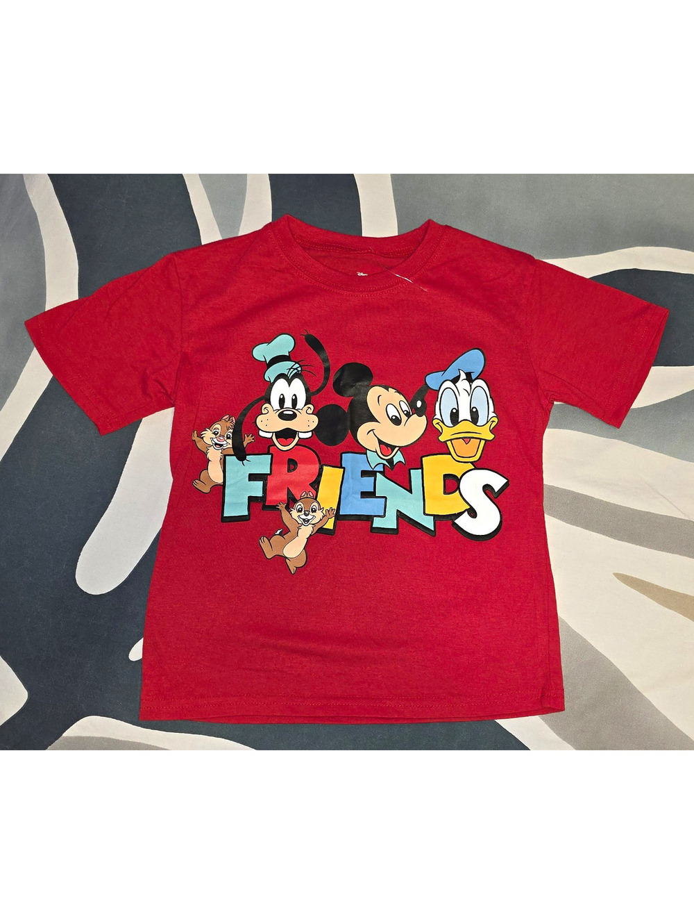Disney Mickey & Friends Boys Size 5 Red Graphic Print Crew Neck Short Sleeve Tee